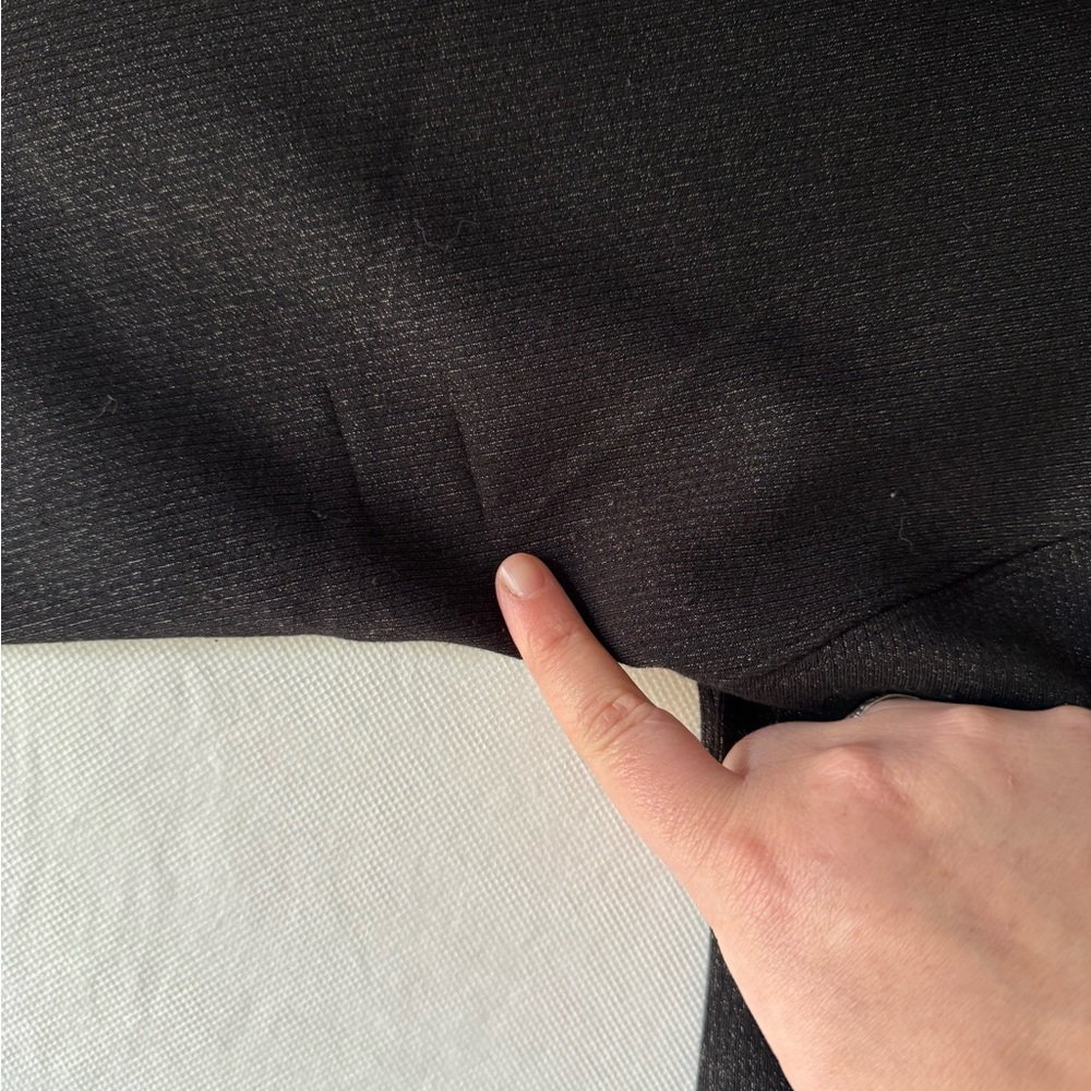 Quiet Luxury Spanx AirEssentials Black Half Zip Shimmer Sweatshirt Black Large - Picture 13 of 16